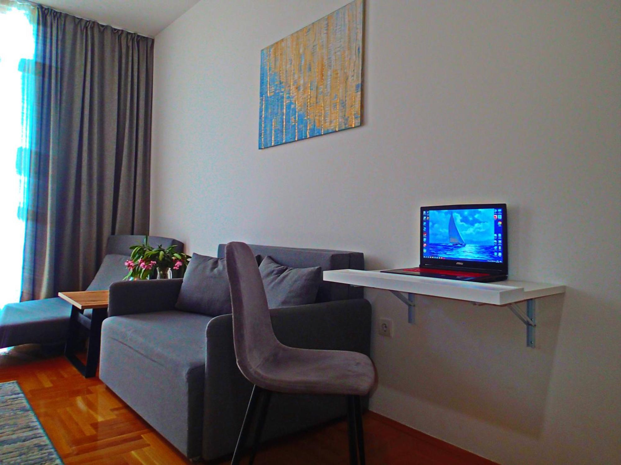 Apartment Sova ティヴァト エクステリア 写真