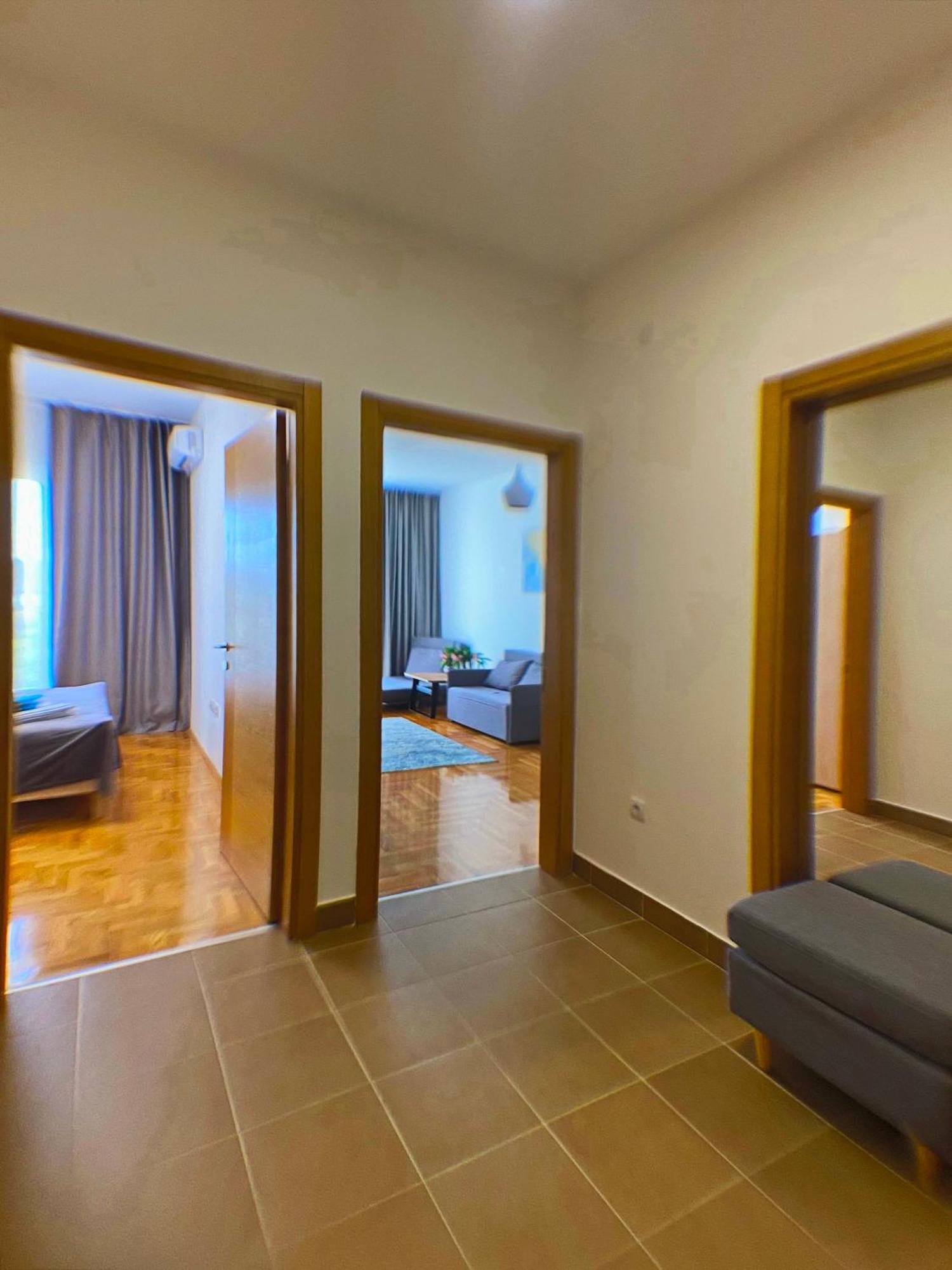Apartment Sova ティヴァト エクステリア 写真